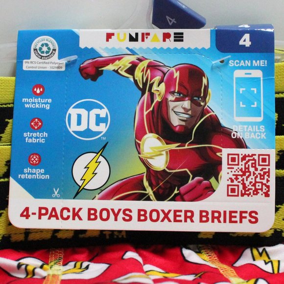 4 Pair Boys Boxer Briefs Featuring The Flash Size 4 - Picture 1 of 10